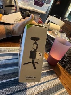 VLOGGING KIT