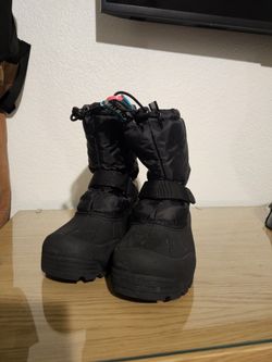 Snow Boots