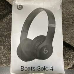 Beat Solo 4