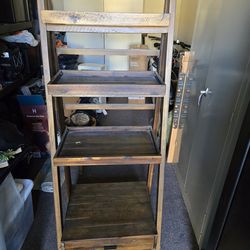 Ladder shelf (pottery barn)