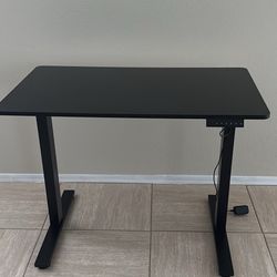 Computer laptop desk adjustable
