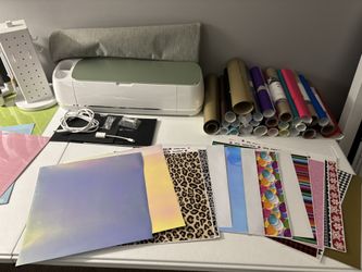 Cricut Maker 2 with Accessories and Materials (included)