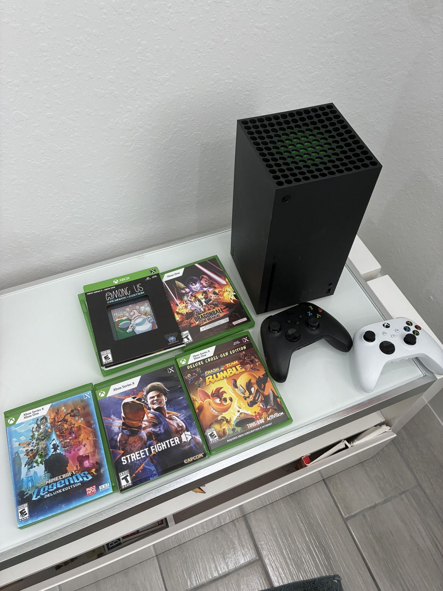 Xbox Series X Microsoft- Like New Usted 2/3 Times With Everything