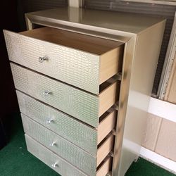 Sturdy Dresser 