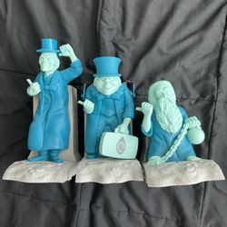Disneyland Hitch Hiking Ghosts