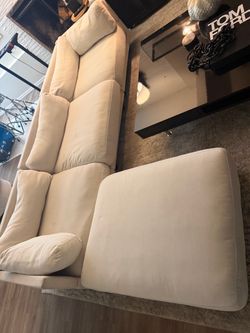 Contemporary couch