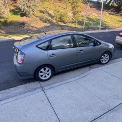 2004 Toyota Prius