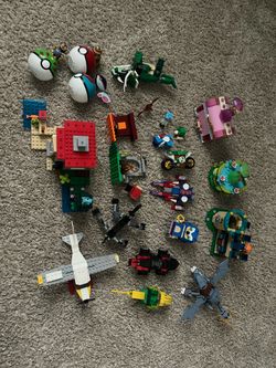 Entire lot of Legos for $40