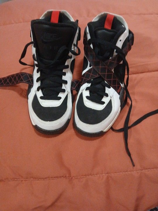 Nike Air Raids