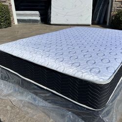 Queen Orthopedic Deluxe Collection Mattress!!