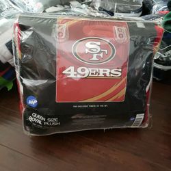 49ers NFL Extra Plush Queen Size Blanket