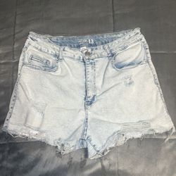 Refuge Cutoff Shorts