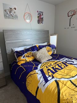 Bed room set.