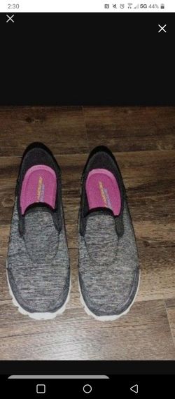 New Womens sketchers