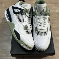 JORDAN 4 SEAFOAM  