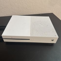 Xbox One S 