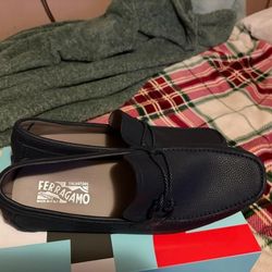 Ferragamo Size 10/5 Mens