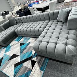 New/Gray Velvet Double Chaise Sectional,seccional,couch/Delivery Available/ Financing Options/Ask For A Discount Code 