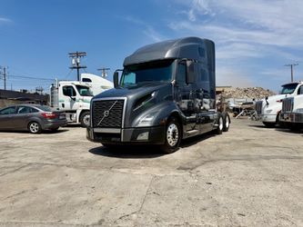 2020 Volvo  VNL