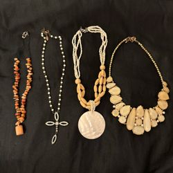 Mixed lot of 4 fashion jewelry necklaces-beads, gems, stones, different styles   See photos for complete detail and description  Mixed lot includes: 1