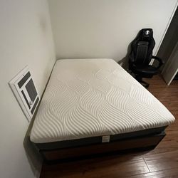 Full Mattress And Bed Frame For Sale 