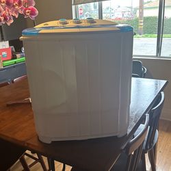 Small Washing Machine
