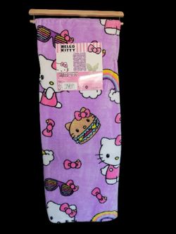 Hello Kitty Throw 50x70in  - Hello Yum 