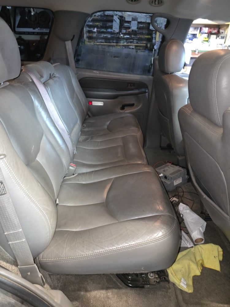 2003 Chevy Tahoe Parts
