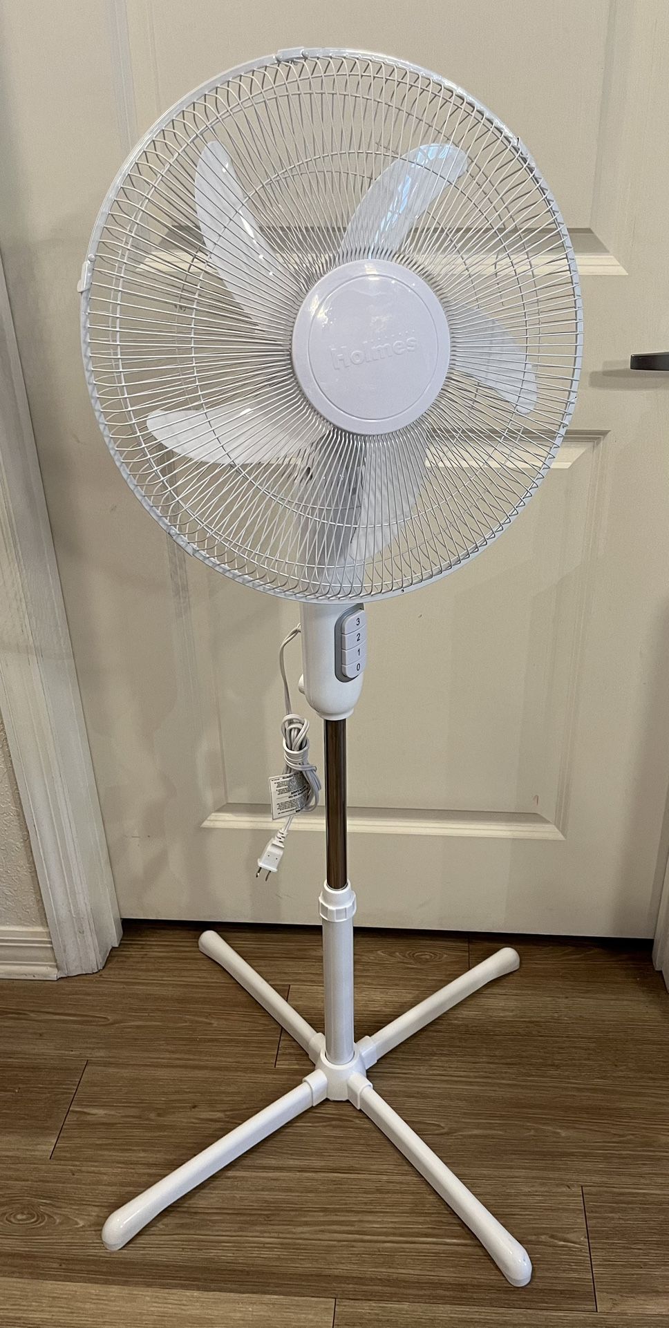 NOW $19.99 LIKE NEW!!!!!! PEDESTAL FAN