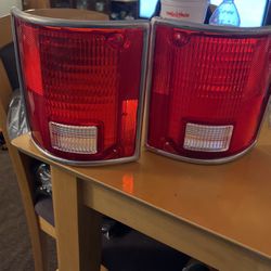 Chevy GMC Square Body Taillights 