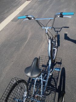 Schwinn meridian S4025 tricycle
