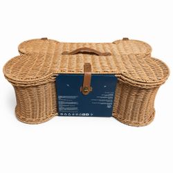Large Wicker Picnic/Storage Basket Dog Bone Shape