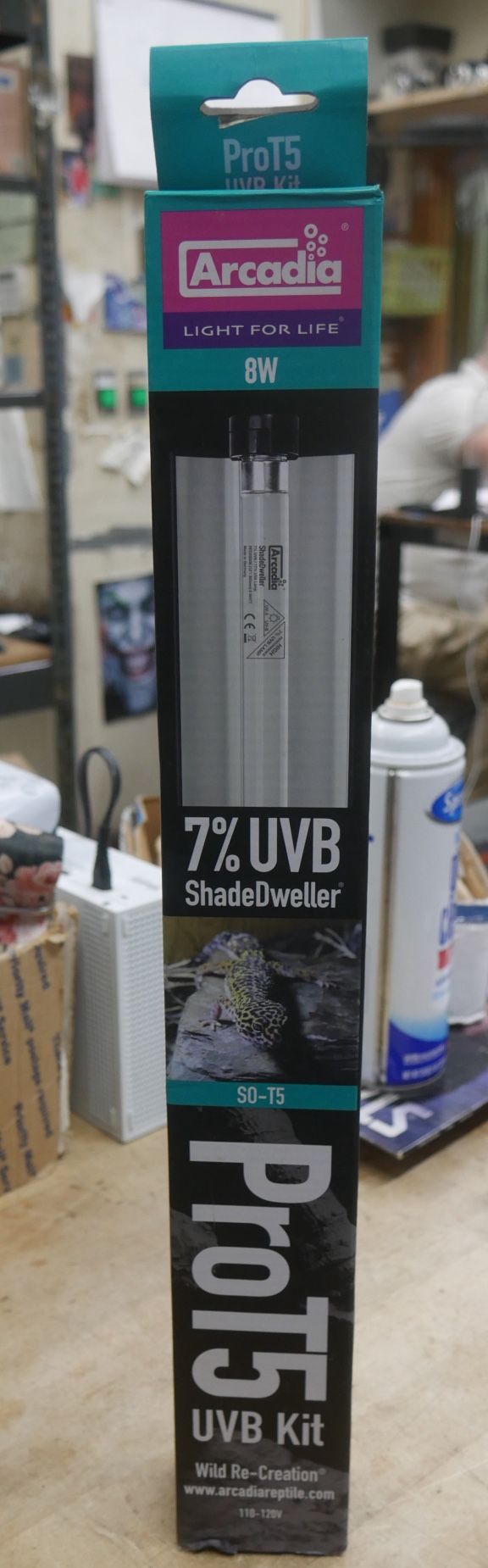 Arcadia Reptile ProT5 Kit - 7%UVB - Shade Dweller - 8 watt Bulb & Fixture - NEW