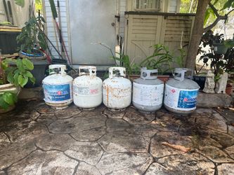 5 propane tanks emty 15 lbs each