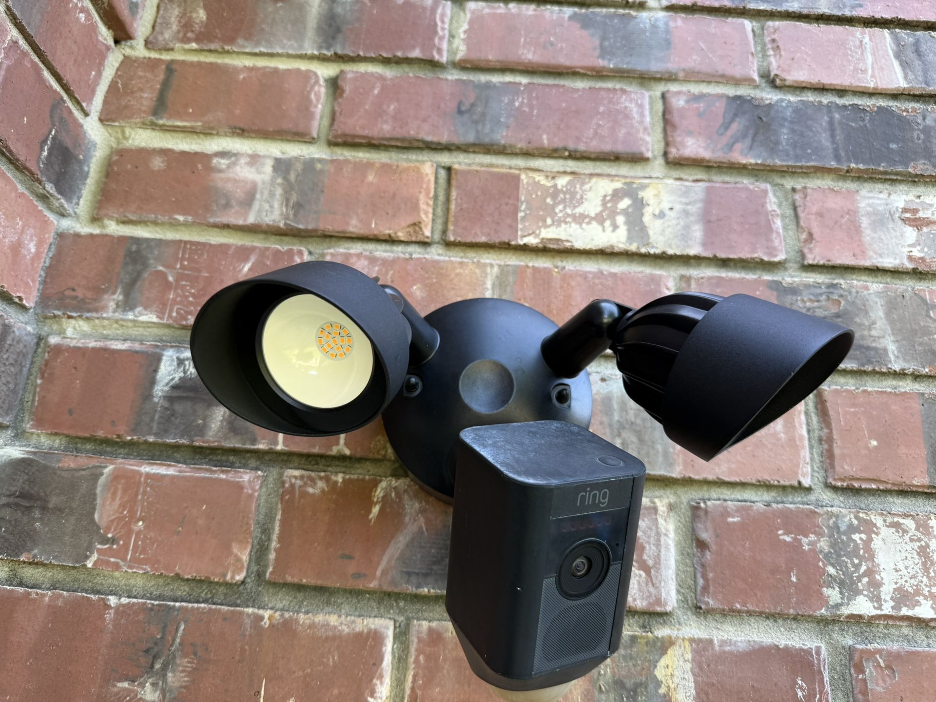 Ring Floodlight Cam Wired Plus V3 Black