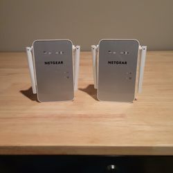 Netgear AC1200 Wifi Range Extender (2 Pack)