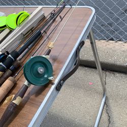 Vintage Schooley Ice Fishing Pole for Sale in Burbank, IL - OfferUp