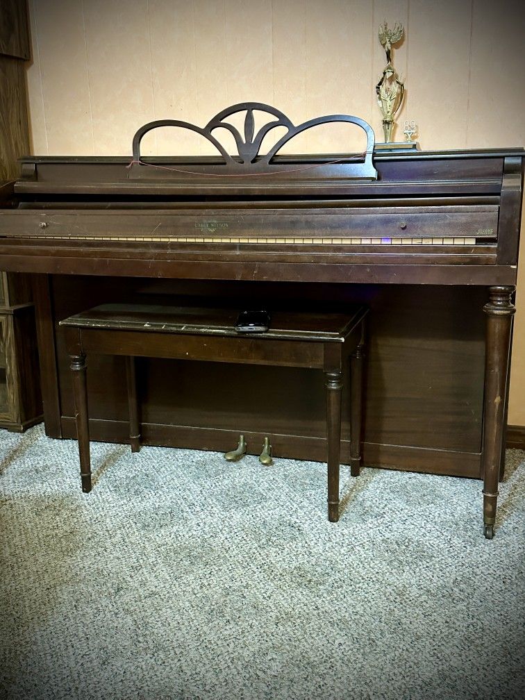 Free Piano