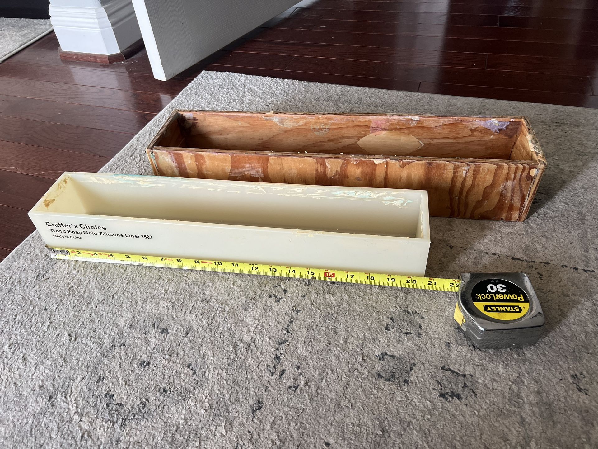 Crafters choice, wood soap mold - silicone liner, 1503 20" x 31/2"