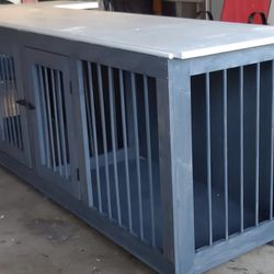 We Make Custom Made Dog Kennels (read discription box)