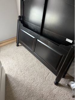Queen bed