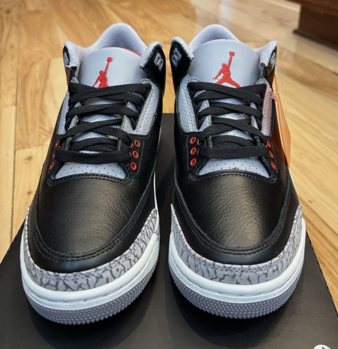 Black Cement 3’s DS Men’s Size 10.5