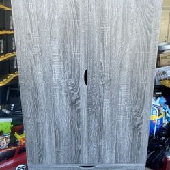 Grey wood grain wardrobe w/ drawers