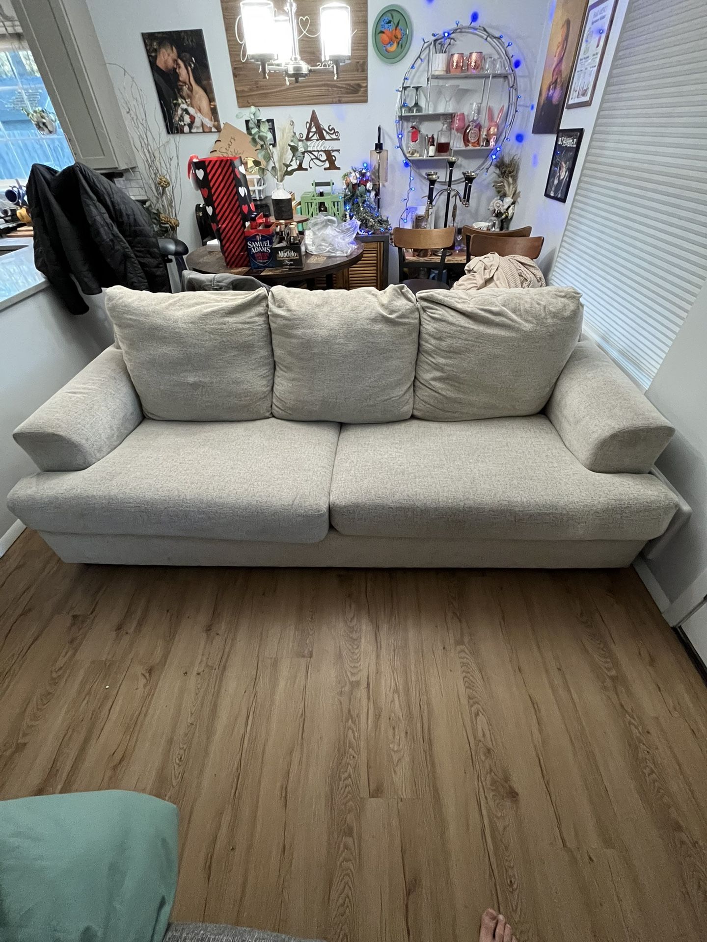 Nice Couch For Sale!