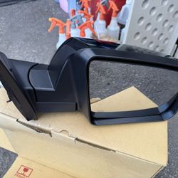 2010 Toyota Sequoia Right Side Mirror 