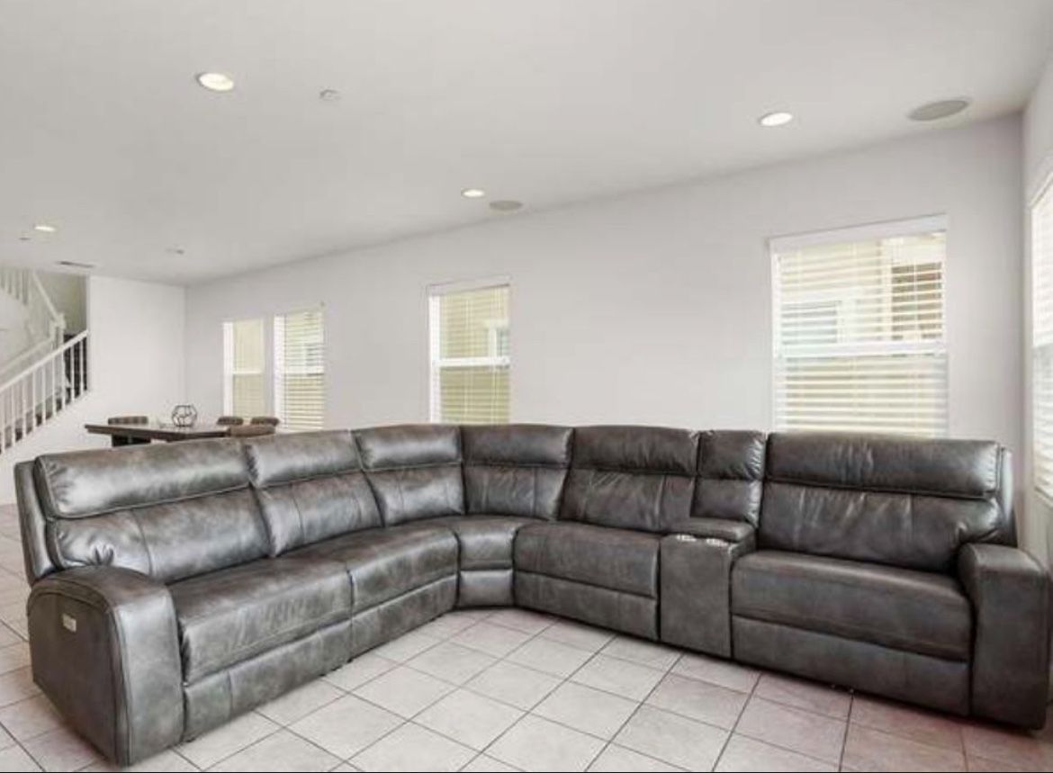 Gray Reclining Couches With USB Ports 