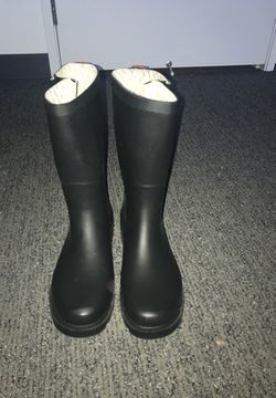 Chooka rain boots size 9