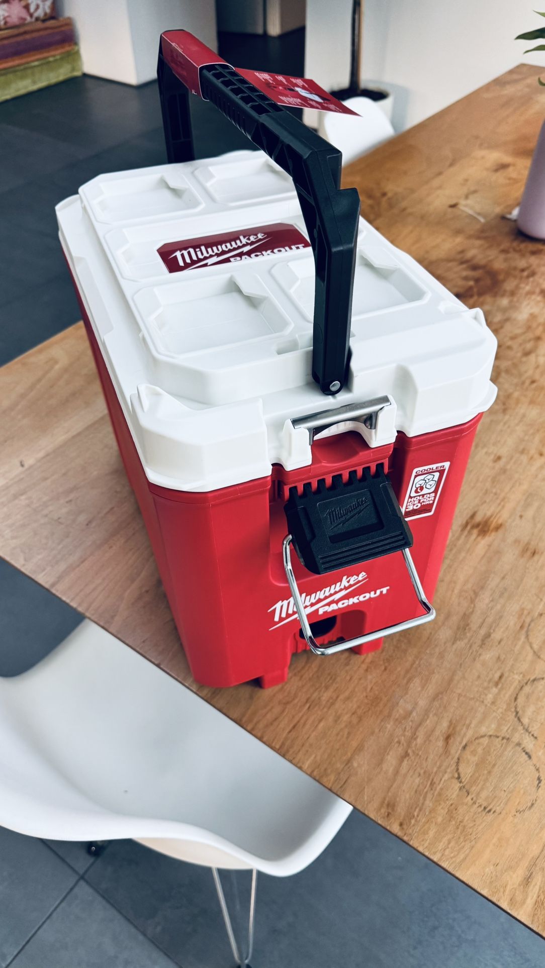 Milwaukee 16 Quart Pack Out Cooler