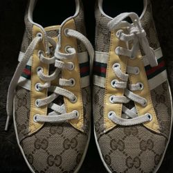 gucci shoes