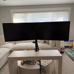 2 x Dell 25” UltraSharp U2518D Monitors Screens & Dual Monitor Mount